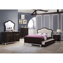 Load image into Gallery viewer, Alli 6 Piece Full Platform Bedroom Set - EK CHIC HOME