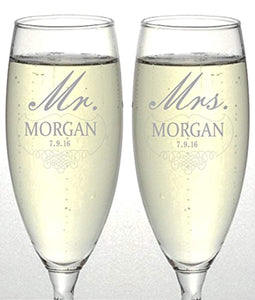 Set of 2 Personalized Wedding Champagne Flutes- Mr and Mrs Design - Engraved Flutes Customized Wedding Gift - EK CHIC HOME
