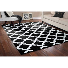 Load image into Gallery viewer, Classic Quatrefoil Area Rug - EK CHIC HOME