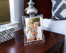Load image into Gallery viewer, 5” x 7” Clear Elegant Acrylic Picture Frame with Vintage-Inspired Cutout - EK CHIC HOME