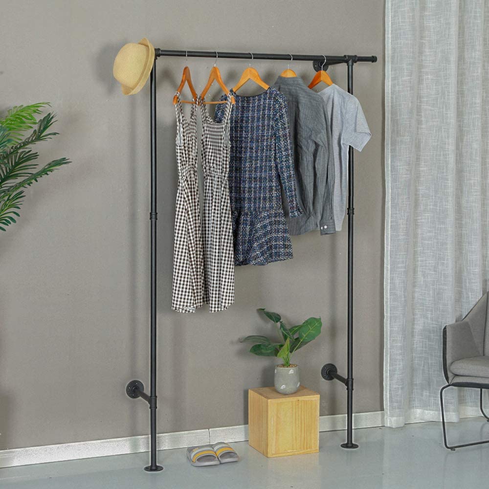 Industrial Pipe Clothing Vintage Rolling Rack On Wall (Gold)