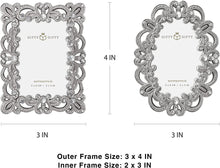 Load image into Gallery viewer, Vintage Silver Mini Frame Set / Set of 2 / 2x3 In | For Tabletop Display - EK CHIC HOME