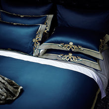Load image into Gallery viewer, Luxury 600TC Egyptian Cotton Classic Exquisite Bedding Set Embroidery Duvet - EK CHIC HOME