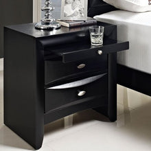 Load image into Gallery viewer, 3-Piece Queen Bed and Two Nighstand Set in Black - EK CHIC HOME