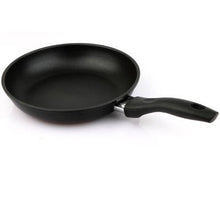 Load image into Gallery viewer, Reinforced Triple Nonstick Skillet Pack, 7&quot;, 9&quot; and 11&quot; - EK CHIC HOME